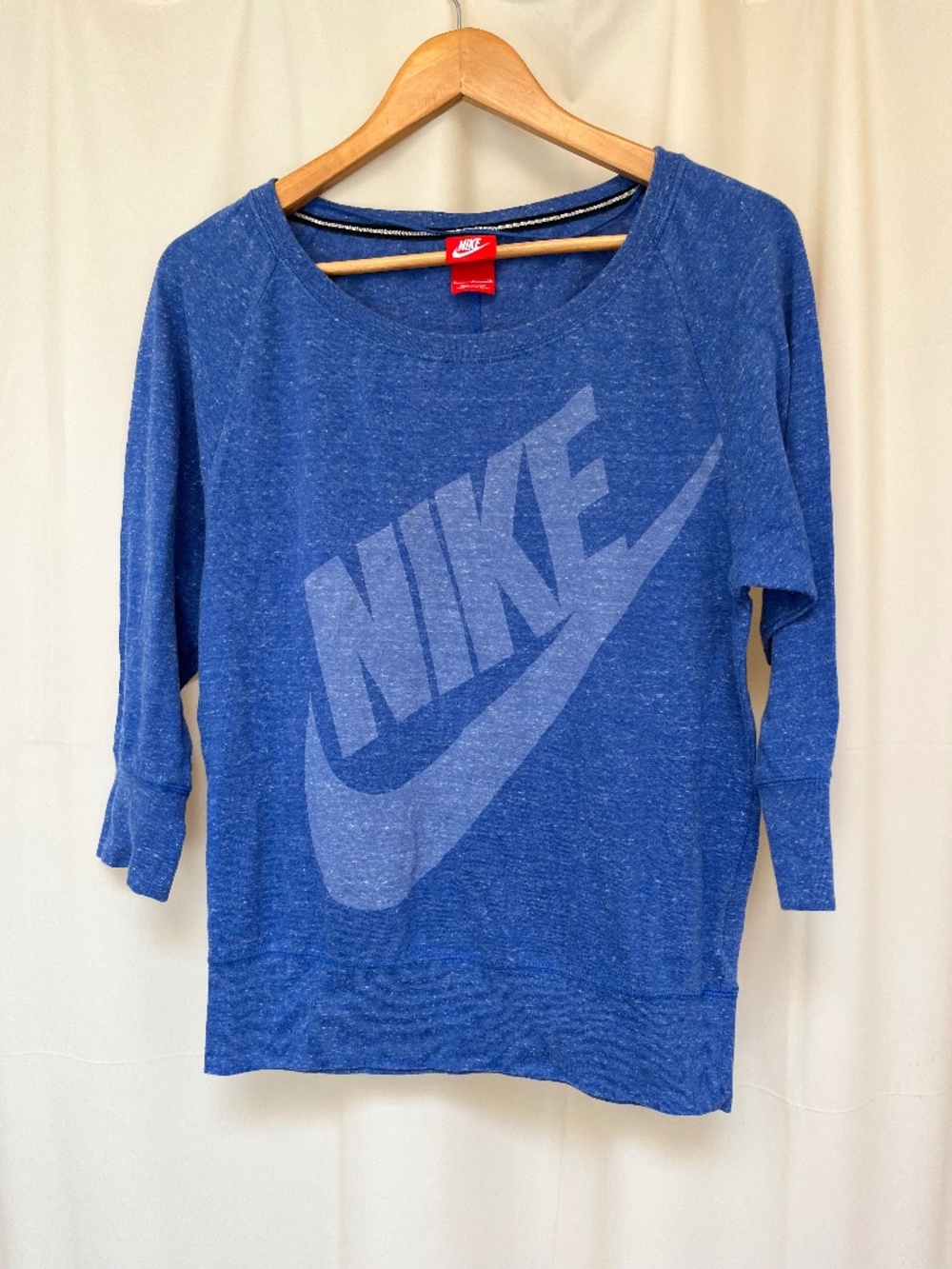 nike blue oversized relaxed top with swoosh logo 3/4 sleeve